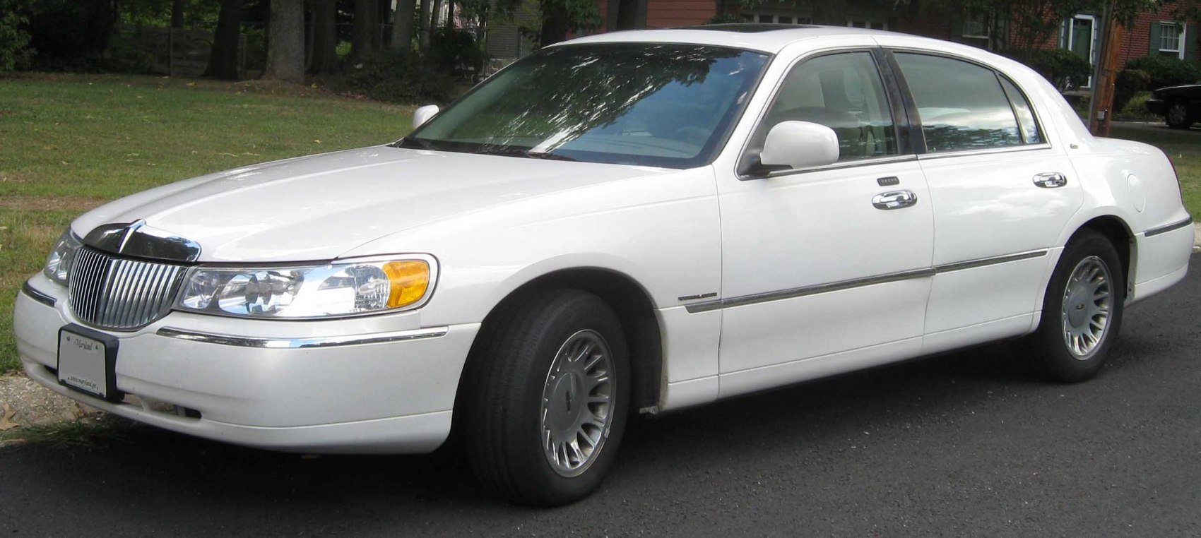 Lincoln town car iii